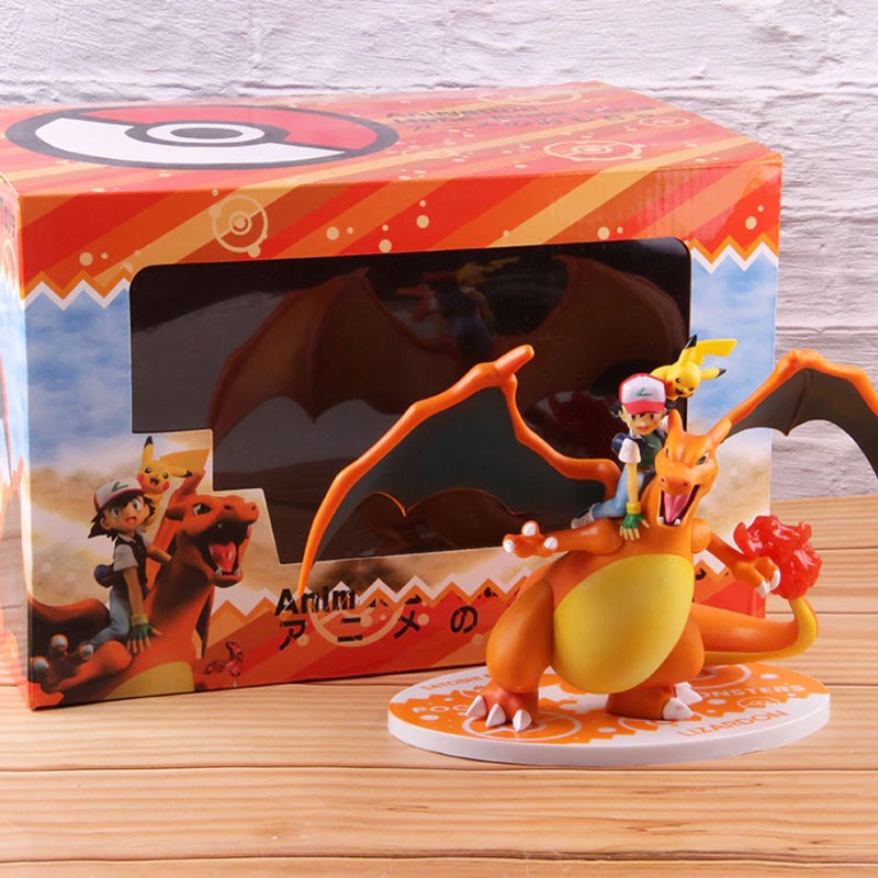 Figurine Pokémon Dracaufeu & Sacha - 16 cm Version Super Détaillée